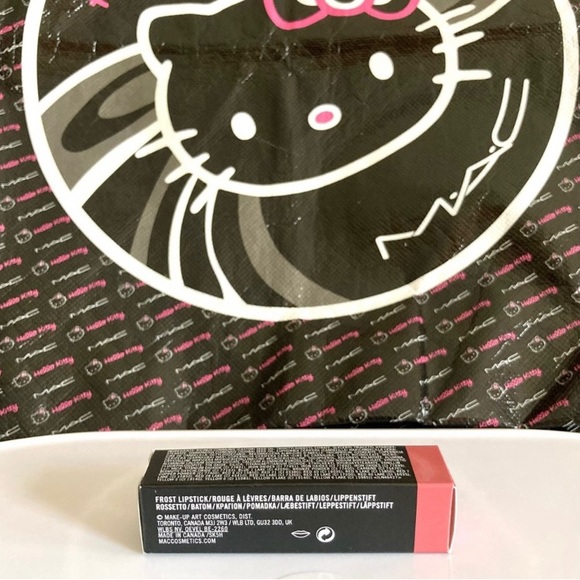 💄HP!💄MAC Frost Lipstick Angel - Picture 9 of 11